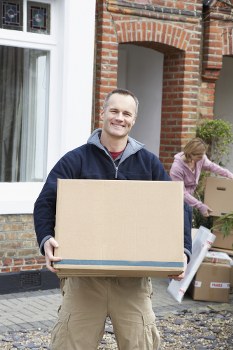 Professional packing services in Southgate for organized moving